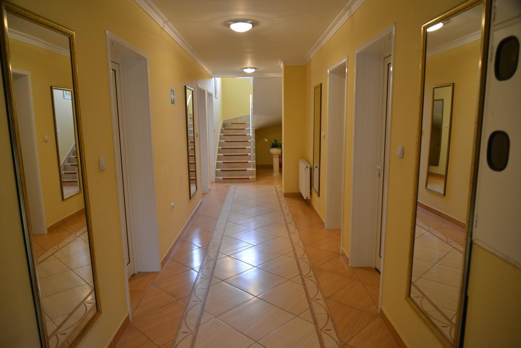 Vila Kristina Negotin Exterior foto